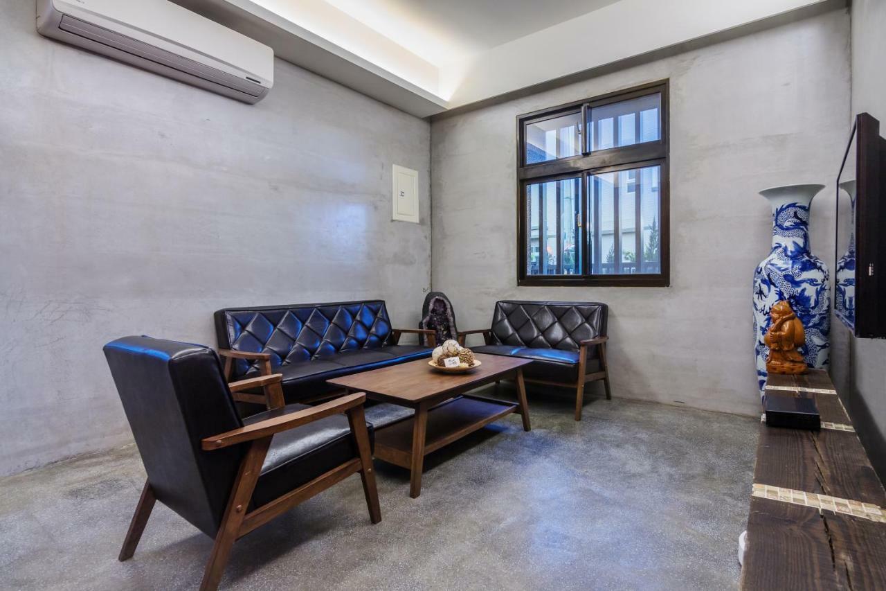 Zomu Yilan Minsu Apartment Екстериор снимка